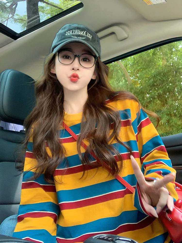تيشيرت نسائي بأكمام طويلة بتصم - مراجعة T-Shirts وسعره